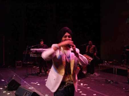 Sukhshinder Shinda Live