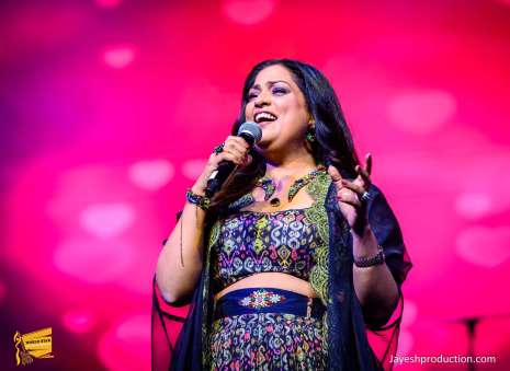 Richa Sharma Live In Concert