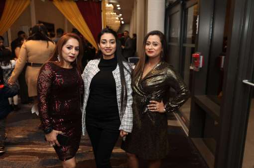 New Year Eve with Ameesha Patel-Live Performance 23-24