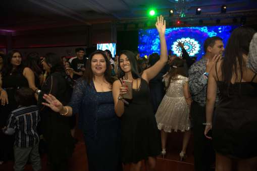 New Year Eve with Ameesha Patel-Live Performance 23-24