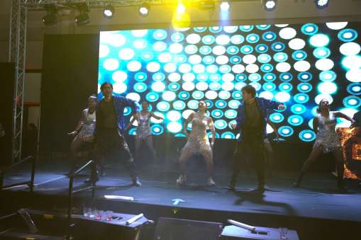 New Year Eve with Ameesha Patel-Live Performance 23-24