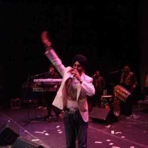 Sukhshinder Shinda Live