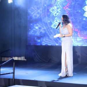 New Year Eve with Ameesha Patel-Live Performance 23-24