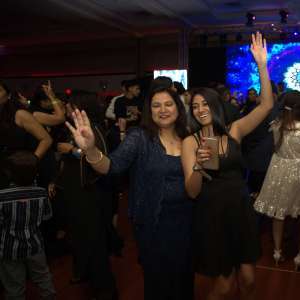 New Year Eve with Ameesha Patel-Live Performance 23-24