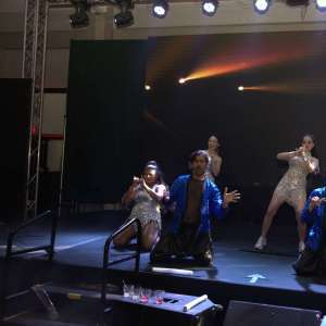 New Year Eve with Ameesha Patel-Live Performance 23-24
